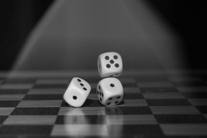 Comment économiser de l'argent avec le jeu du dé des 52 semaines