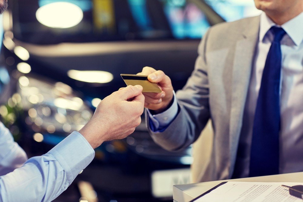 Créditos Rotativos vs. Tarjetas de Crédito – Mira las Diferencias